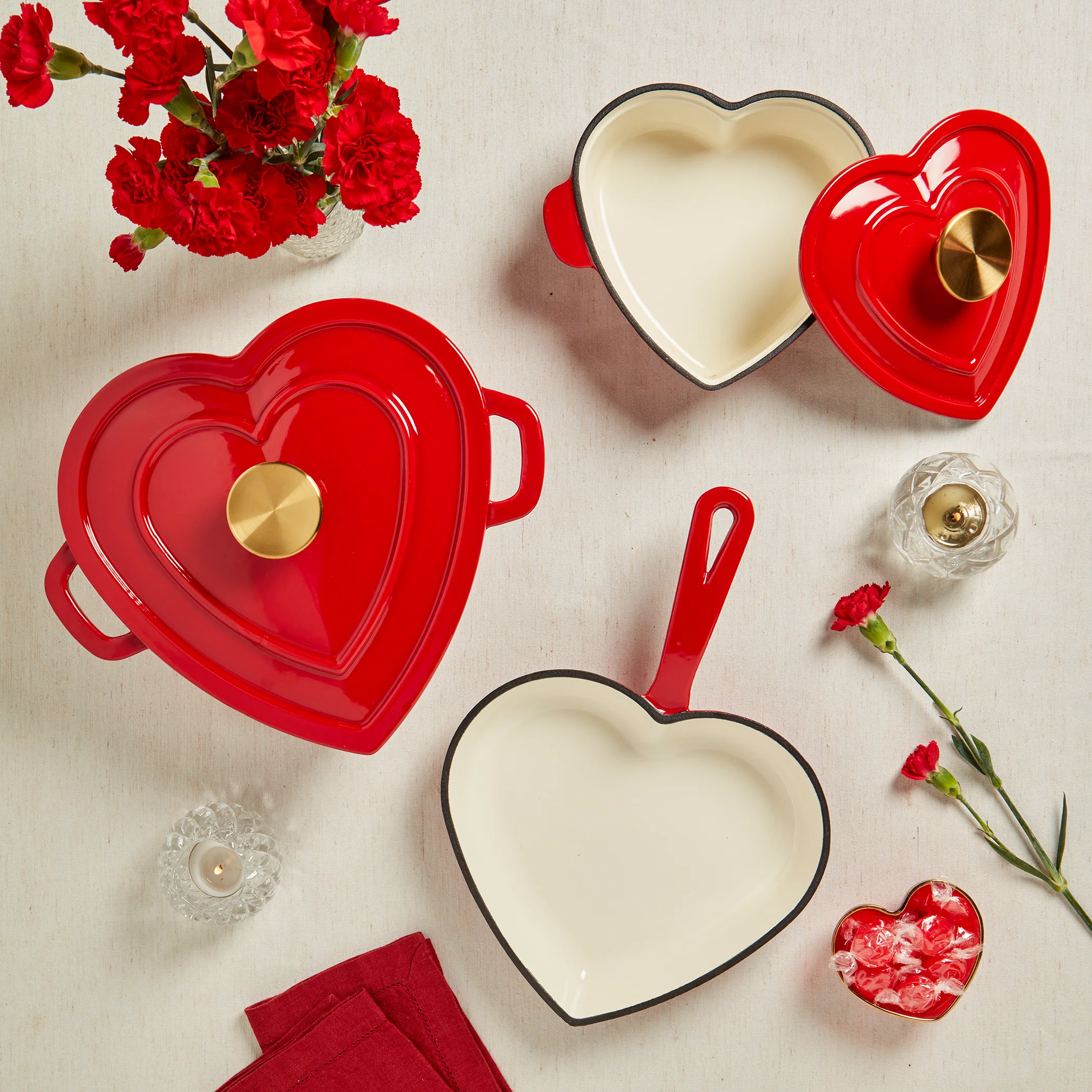 3-Quart Enameled Cast Iron Heart-Shaped Dutch Oven, Red - Image 6