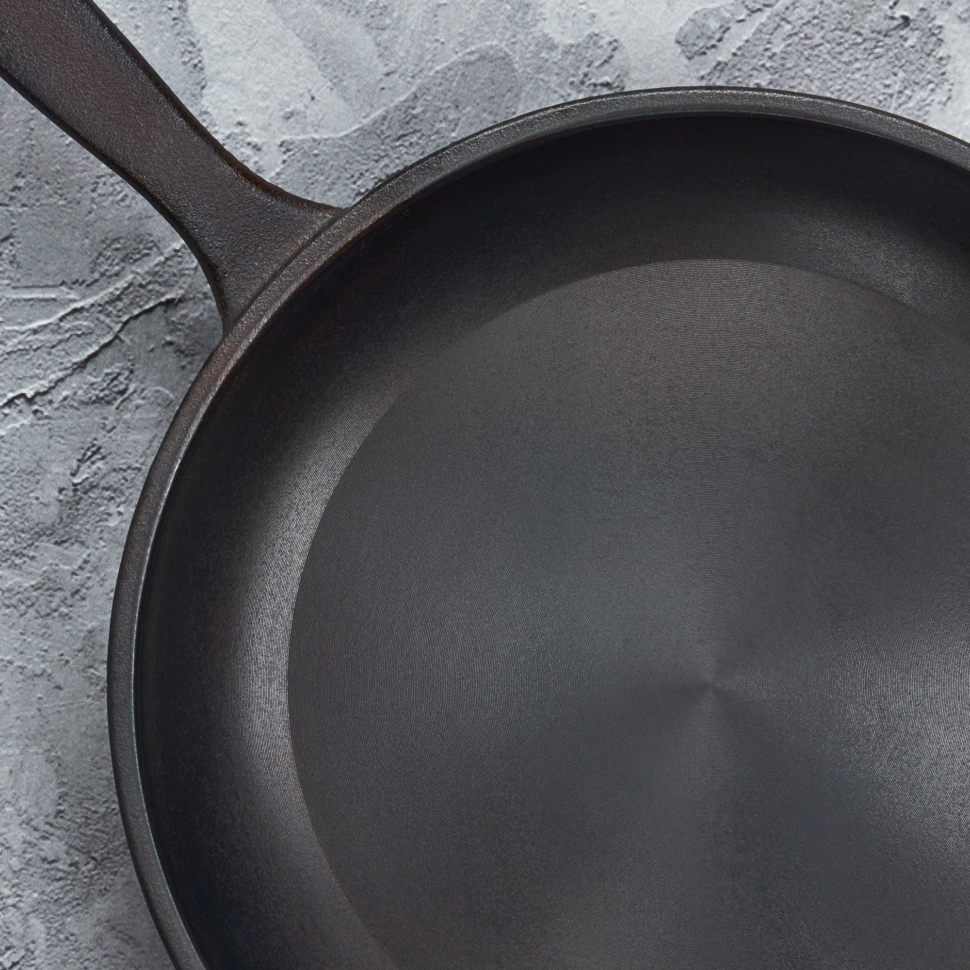 8" Smooth Cast Round Pre-Seasoned Cast Iron Skillet Fry Pan - Image 4